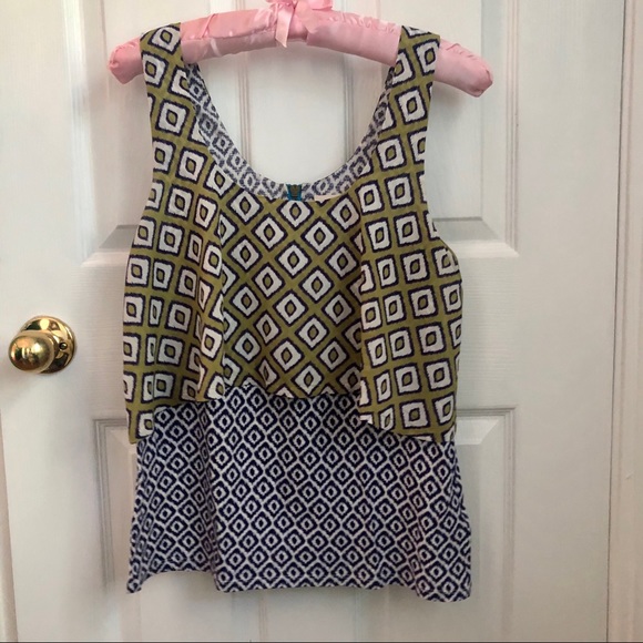 Anthropologie Meadow Rue tiered sleeveless top, geometric design XS - Picture 7 of 7